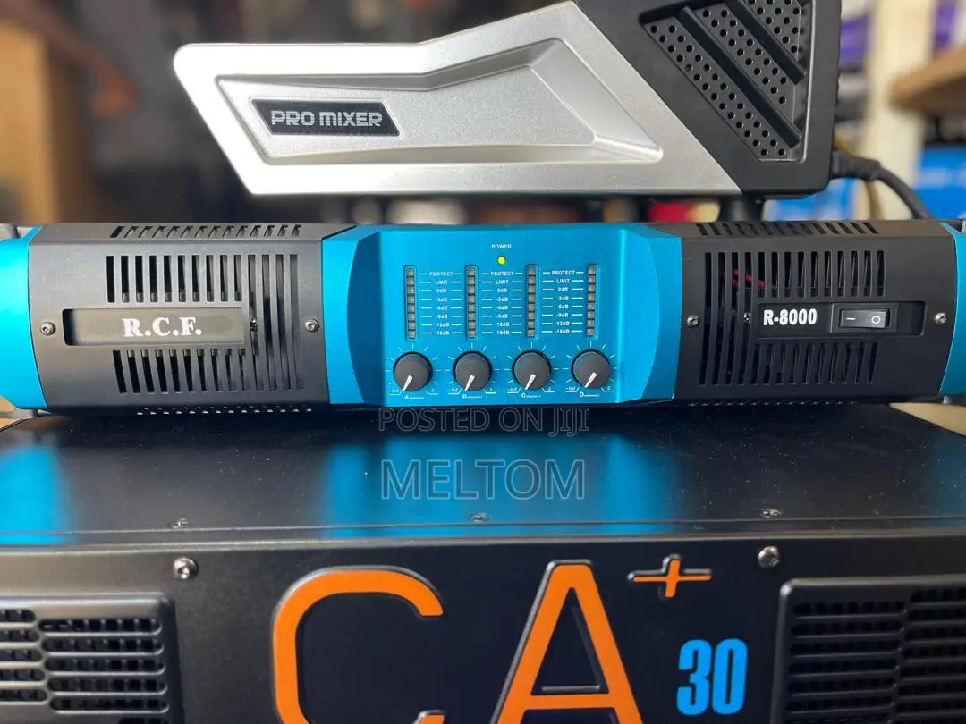 RCF R-8000 4channels Power Amplifier