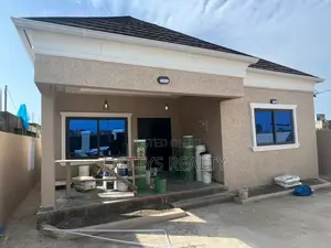 3bdrm House in Ablekuma for sale