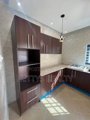 3bdrm House in Ablekuma for sale