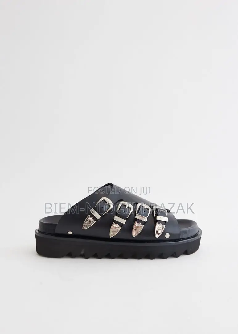 High Quality Slides Available In Stock