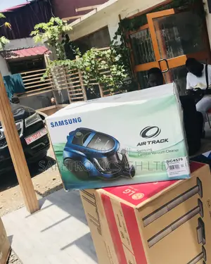 Available 20 Liters Black/Blue Samsung Vacuum Cleaner