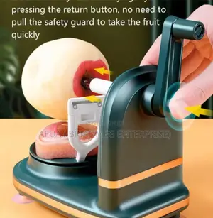 Manual Apple Peeler Multifunctional Stainless Steel Blades