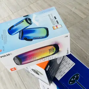 Adorable Pulse 5 JBL Portable Bluetooth Speaker(Black).