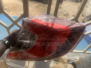 Honda Civic 2016,2017,2018 Tail Light Pair