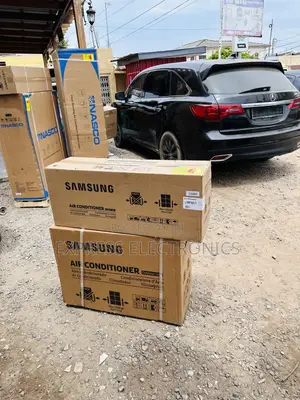Auto Swigs Samsung Split R410 Gas 1.5hp White. 