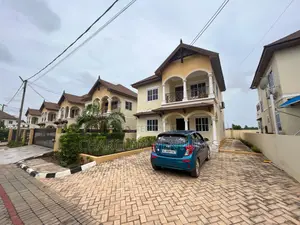 3bdrm House in Charclem Ventures, East Legon for rent