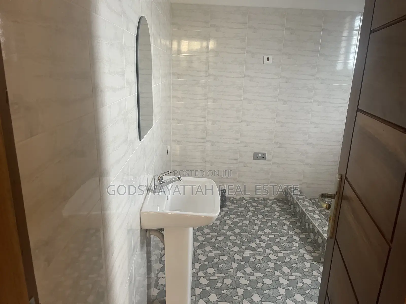 2bdrm Apartment in East Legon, Adjiriganor for rent