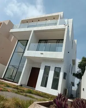 4bdrm House in East Legon for sale