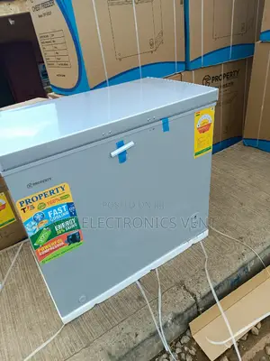Property 200litrs Single Door Chest Freezer
