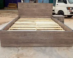 Double Bed With Matress