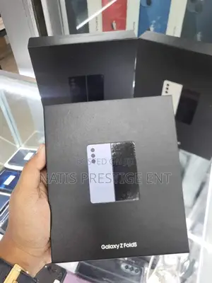 New Samsung Galaxy Fold 5G 512 GB Black