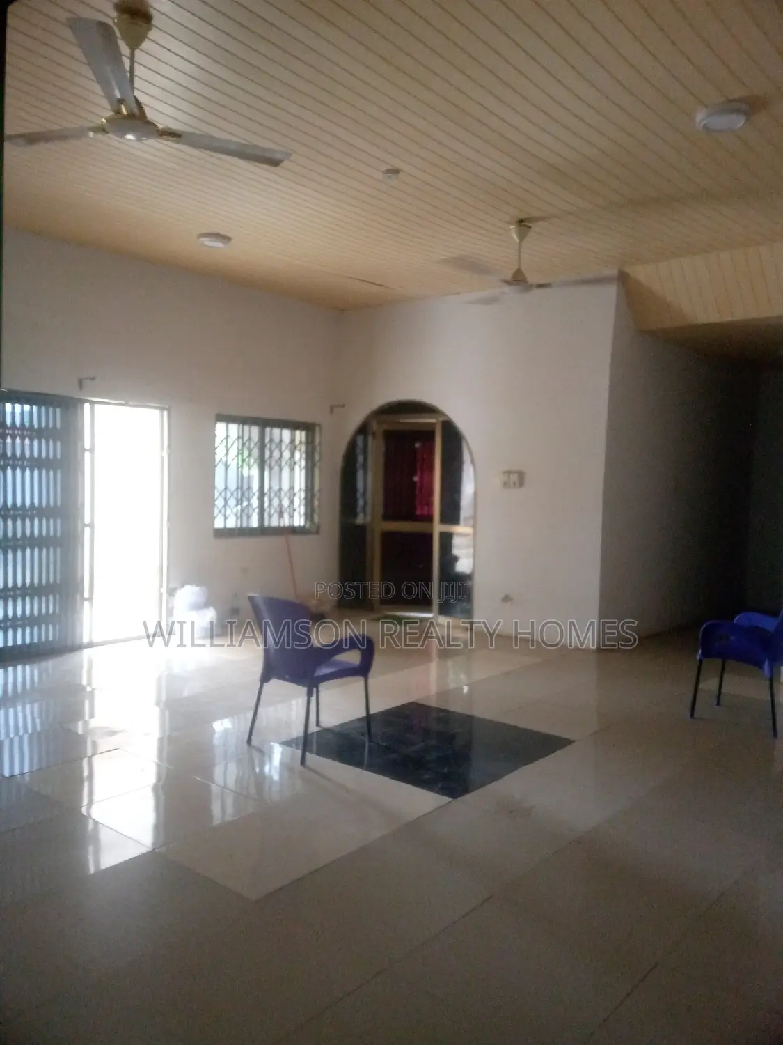 4bdrm House in Community 18 Area, Spintex for rent