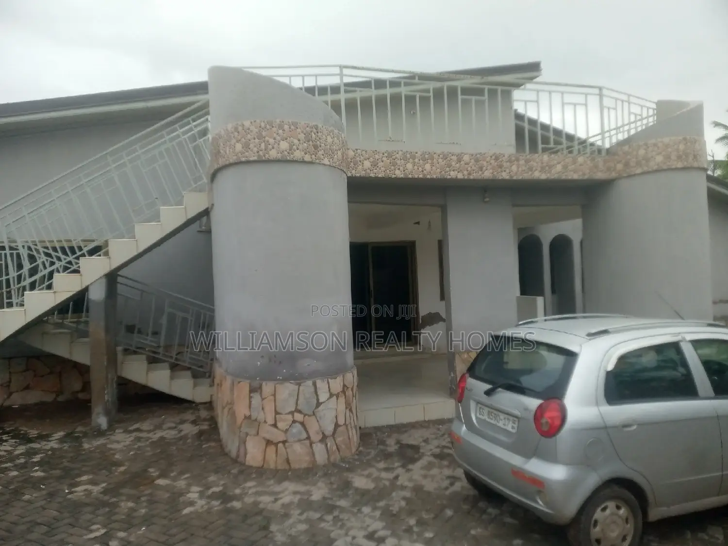 4bdrm House in Community 18 Area, Spintex for rent