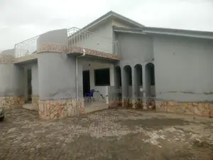 4bdrm House in Community 18 Area, Spintex for rent