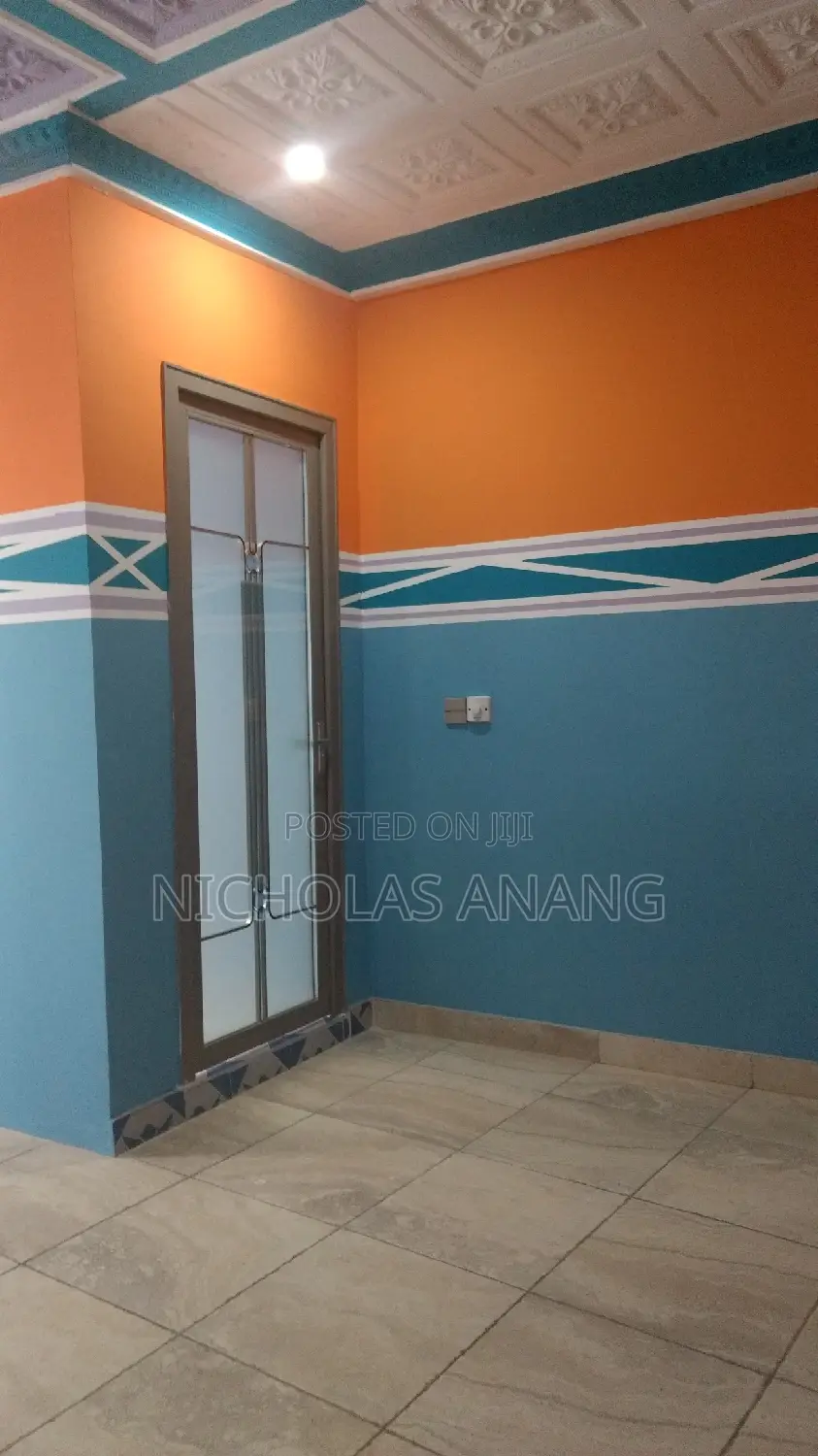 1bdrm Apartment in Dorns Properties, New Town for rent