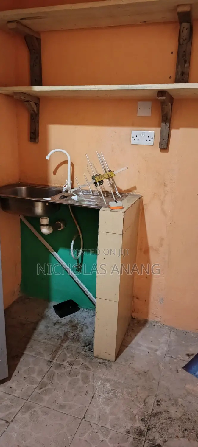 1bdrm Apartment in Dorns, New Town for rent