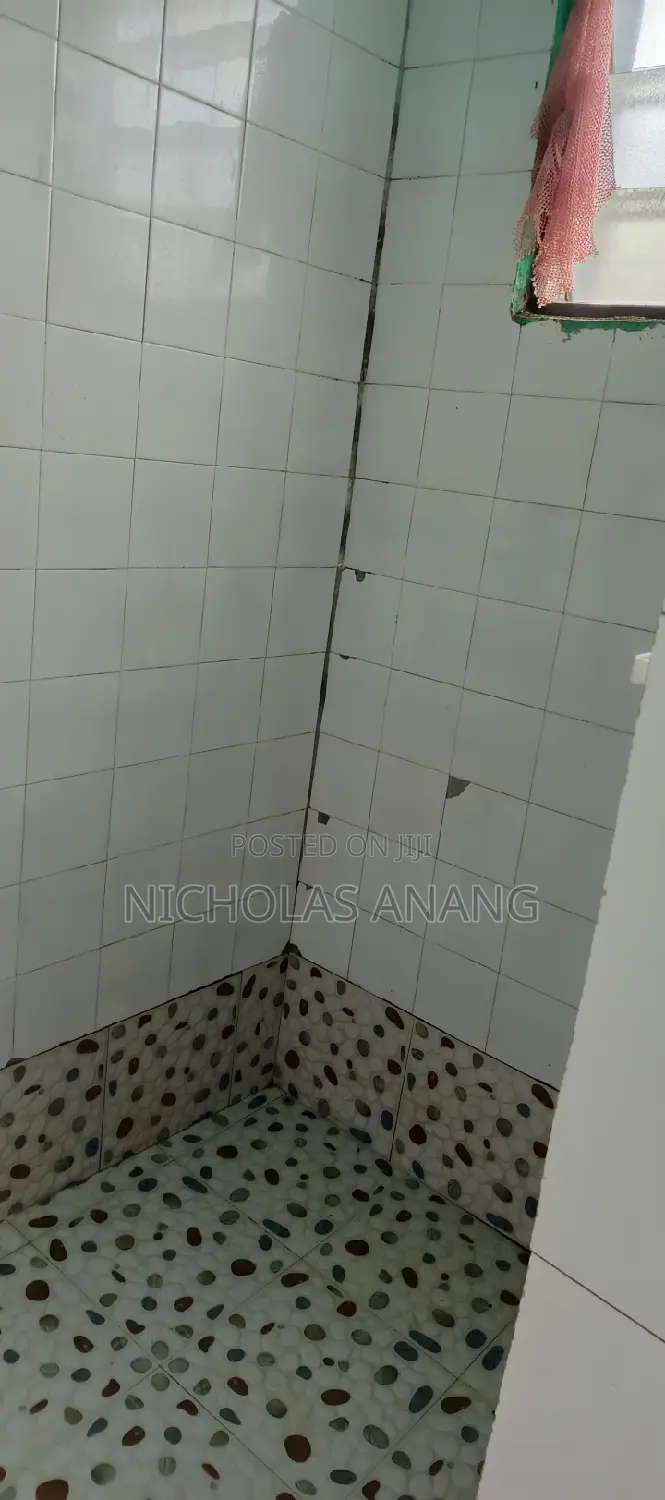 1bdrm Apartment in Dorns, New Town for rent