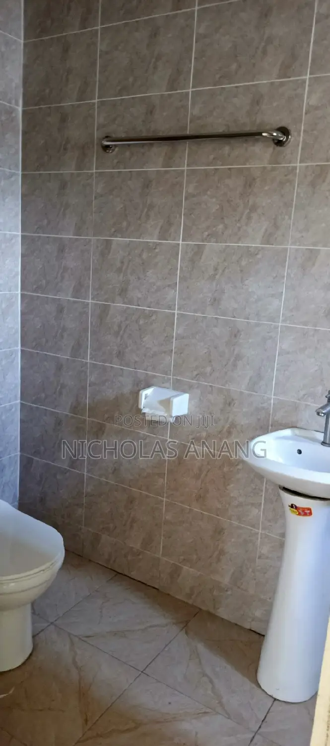 1bdrm Apartment in Dorns Properties, New Town for rent