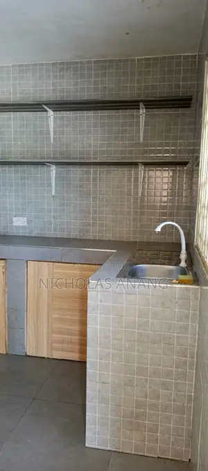 1bdrm Apartment in Dorns Properties, New Town for rent