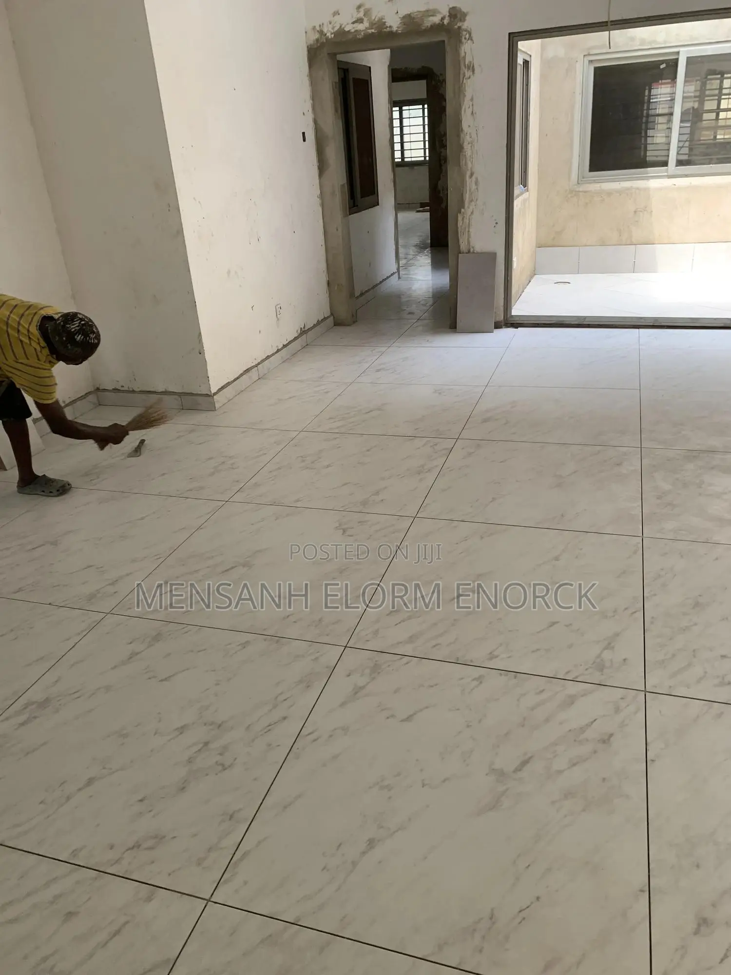 Professional Tiler