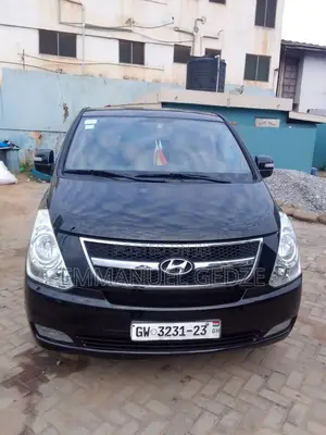 Mini Van Rental -H1 Bus (11 Seater)