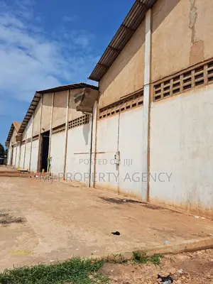 700 SQM Warehouse at Tema