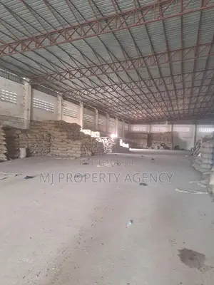 3200 SQM Warehouse With 7000sqm Open Space