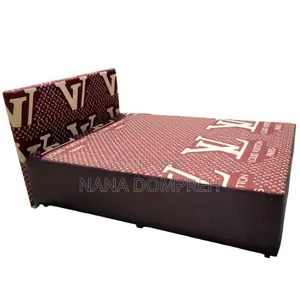 Inbuilt Double Bed