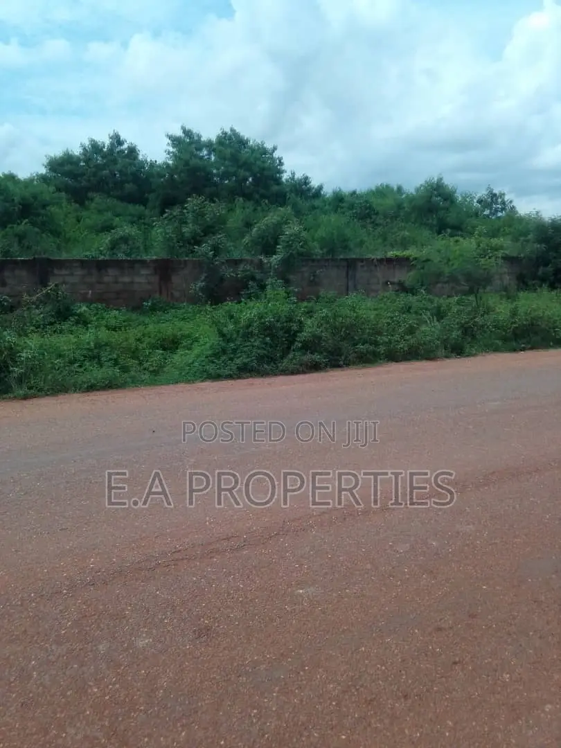 Land for Sale at Lakeside