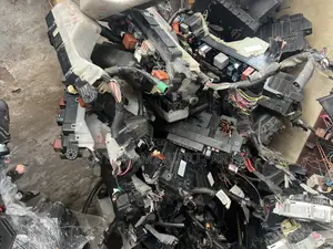 Toyota Corolla Vibe Matrix 2003:2008 Engine Fuseboard