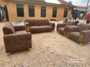 Quality and Affordable Modern Living Room Furniture