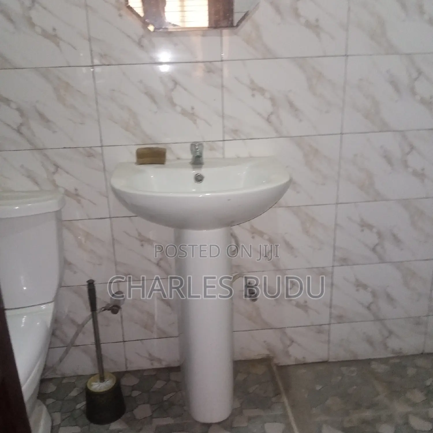 1bdrm Apartment in Estate, Dansoman for rent