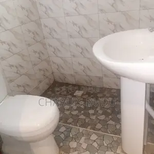 1bdrm Apartment in Estate, Dansoman for rent
