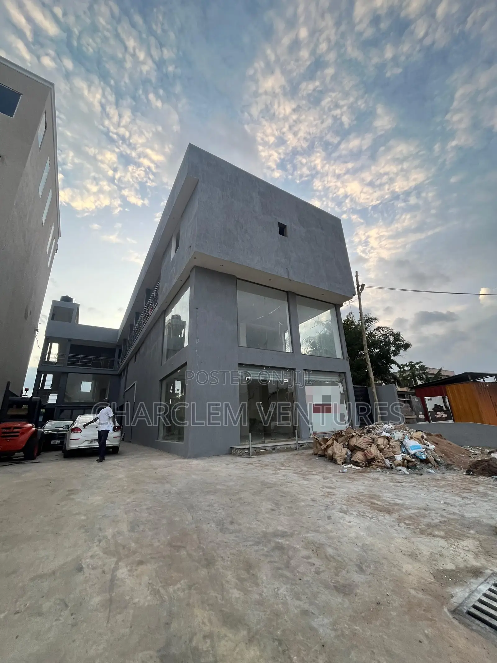 Office Space With Warehouse for Rent