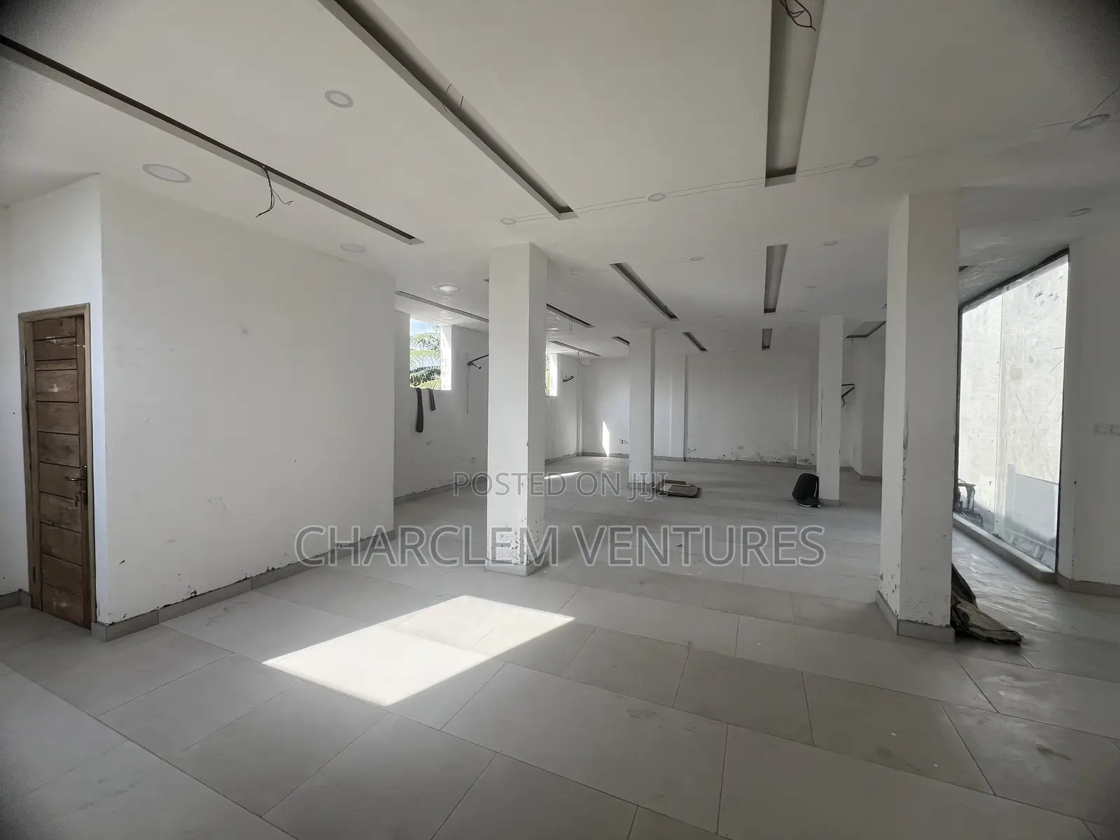 Office Space With Warehouse for Rent