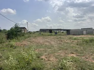 Buy a Plot of Land for Sale at Santeo