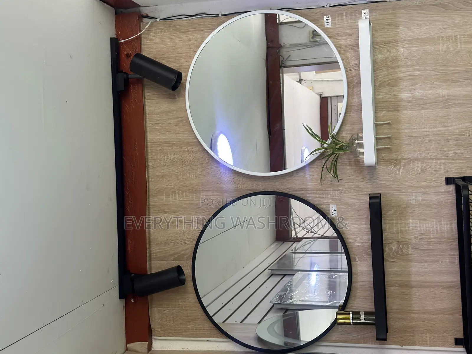Round Mirror Shelf_black White Mirrors With Shelf