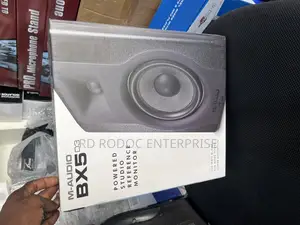 Bx5 D3 Studio Monitor