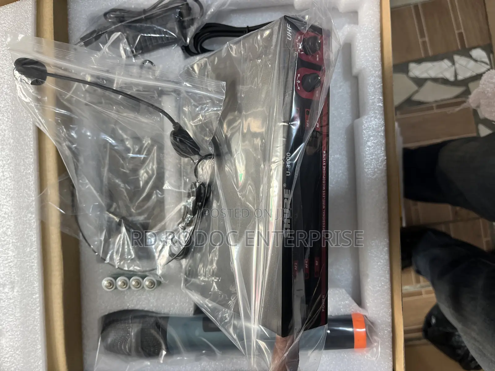 Shure Lapel Microphone