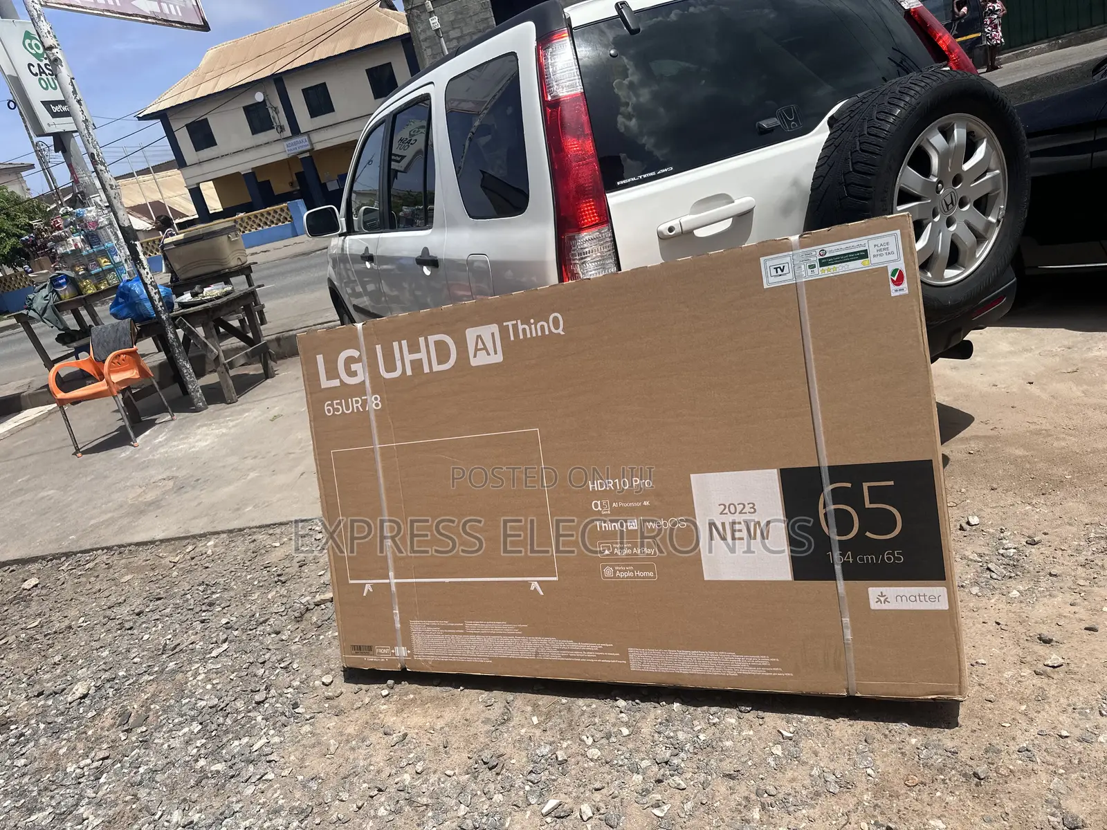 Very Awesome Slim LG UHD Smart 65”Ur73