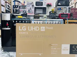 Smart Glossy Hub UHD LG 55”UR73