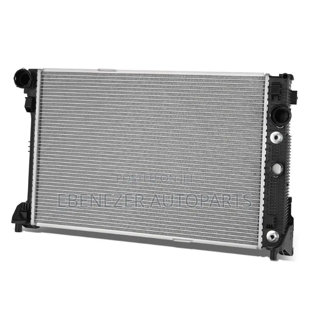 Mercedes Benz W204 C250 Radiator Tank