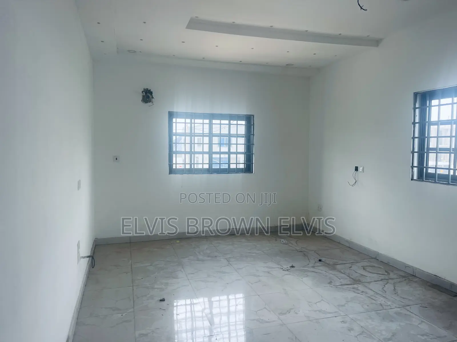 4bdrm Duplex in Botwe School for sale