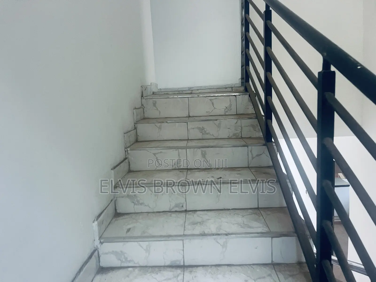 4bdrm Duplex in Botwe School for sale
