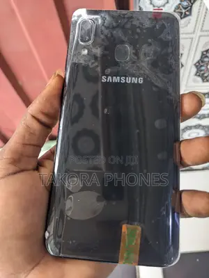 Samsung Galaxy A20 32 GB Black