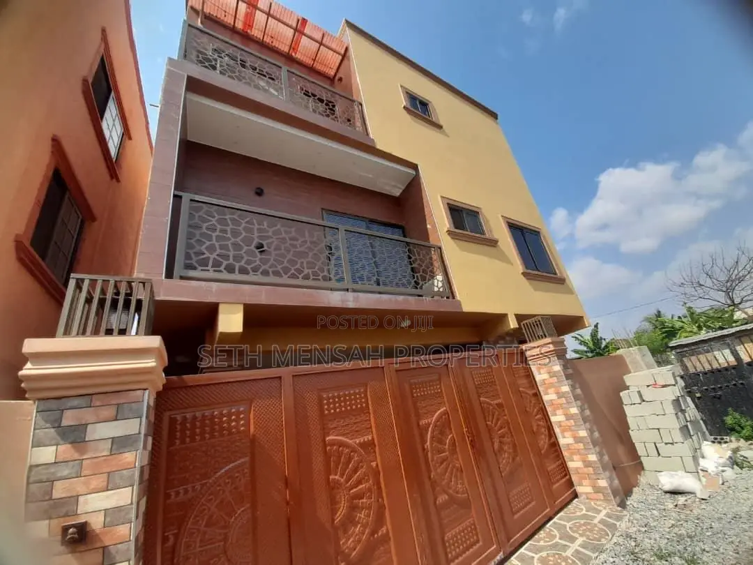 3bdrm Apartment in Burna Hills Mayfair, South La for sale