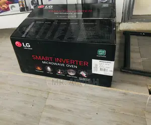 LG MH8265CIS Silver Neochef Smart Inverter Microwave.