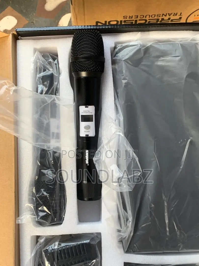 Shure WK-U8200 Dual Wireless Professional Microphone
