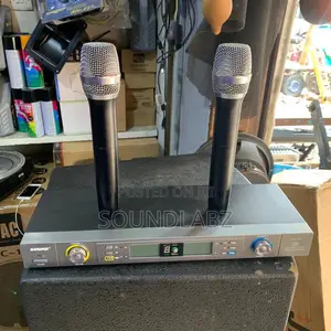 Shure MX55 Professional Dual Wireless Microphone