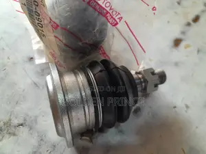 Toyota Hilux-Vigo 2015 Balljoint (Top)